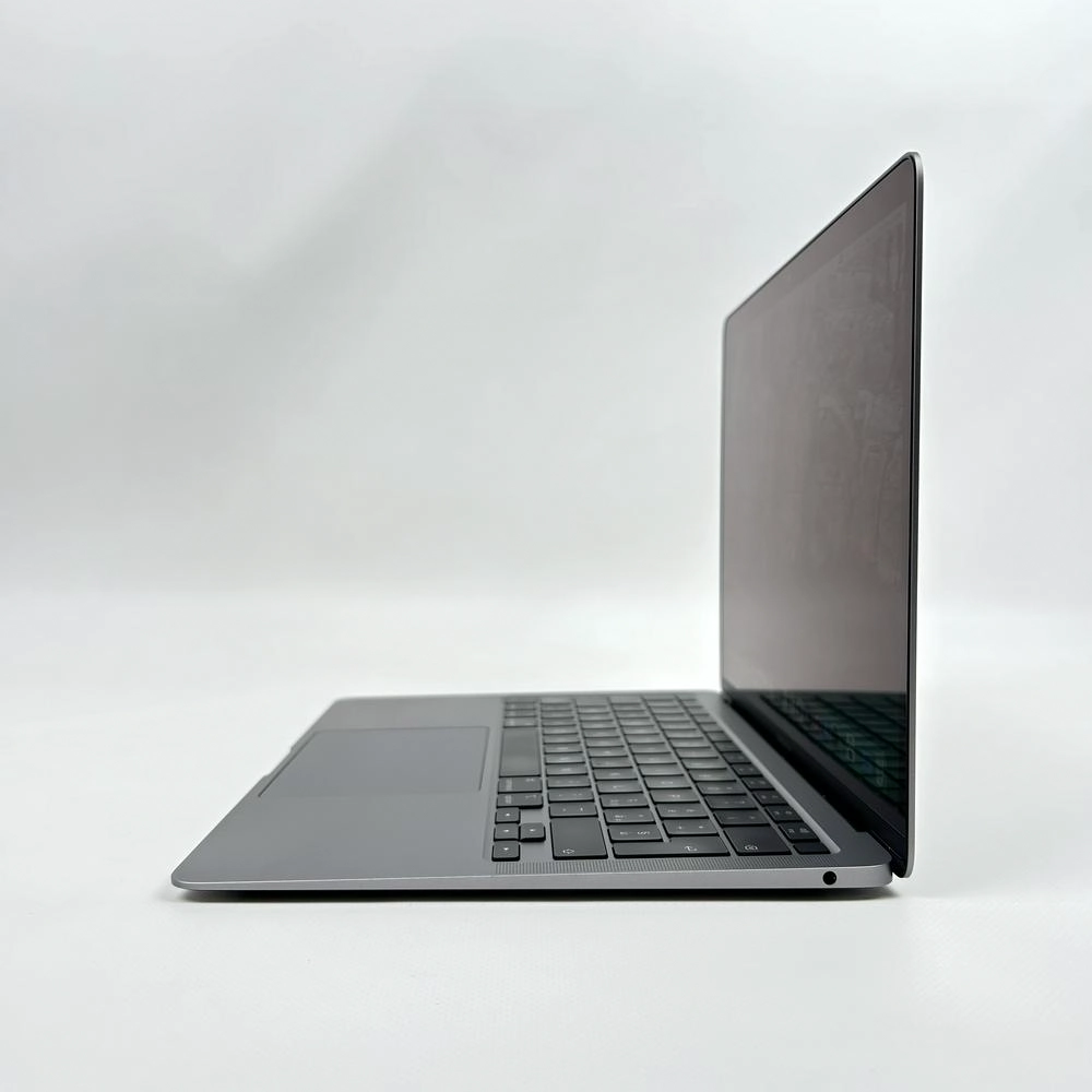 Ноутбук APPLE MacBook Air 13 2020 MVH22 Б/В Ноутбук APPLE MacBook Air 13 2020 MVH22 Б/В