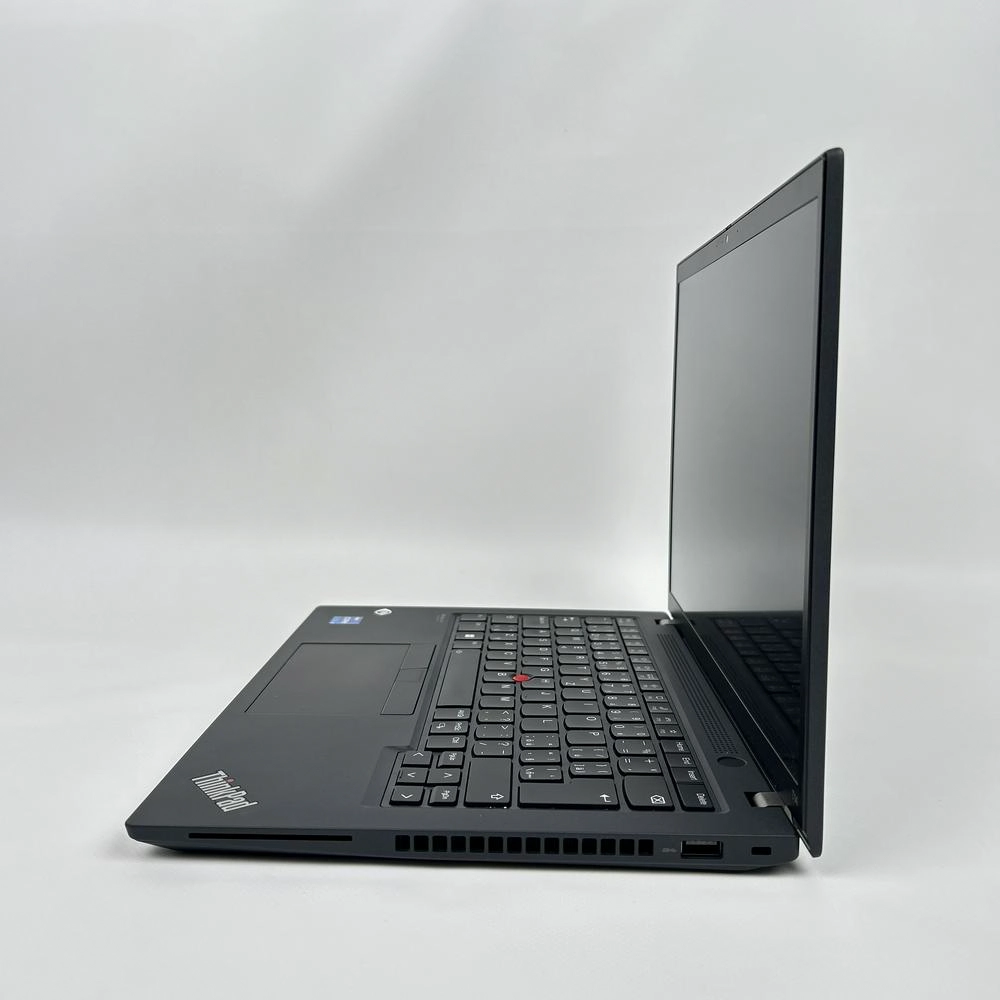 Ноутбук Lenovo ThinkPad T14 Gen 3 21AH00CSPB Вітринний зразок Ноутбук Lenovo ThinkPad T14 Gen 3 21AH00CSPB Вітринний зразок